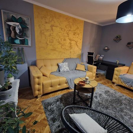 Aparmani Djuric Apartment Subotica Ngoại thất bức ảnh