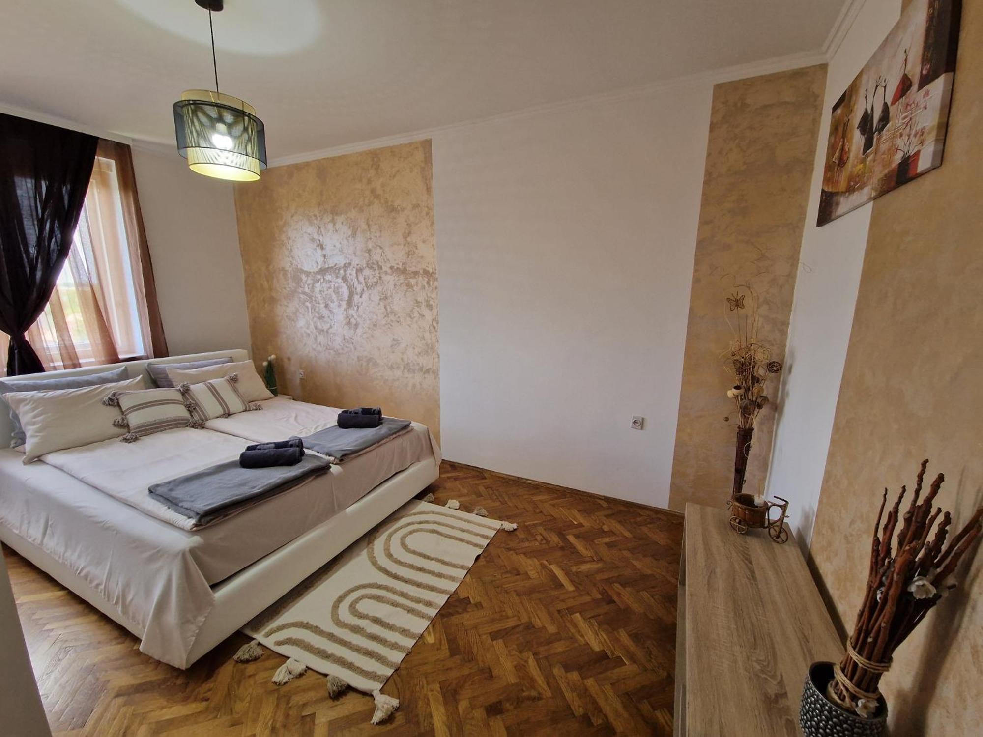 Aparmani Djuric Apartment Subotica Ngoại thất bức ảnh